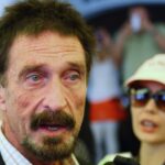 Perfil do falecido empresário John McAfee é reativado para promover memecoin no X