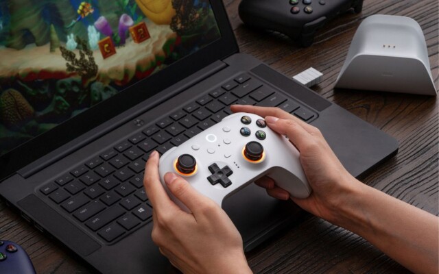 8BitDo lança novo Ultimate 2 Wireless Controller com TMR nos analógicos