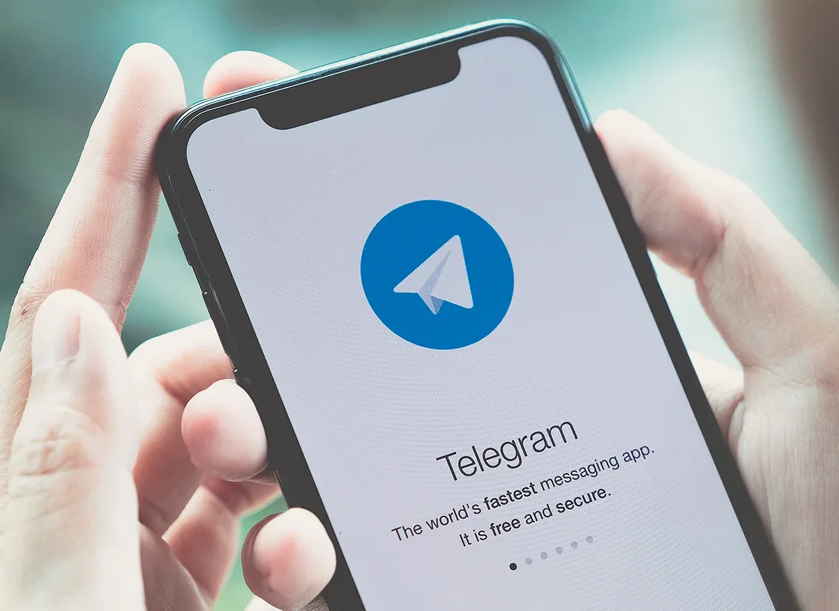 Telegram vira alvo da Justiça por abuso infantil e terrorismo – Coluna do The BRIEF