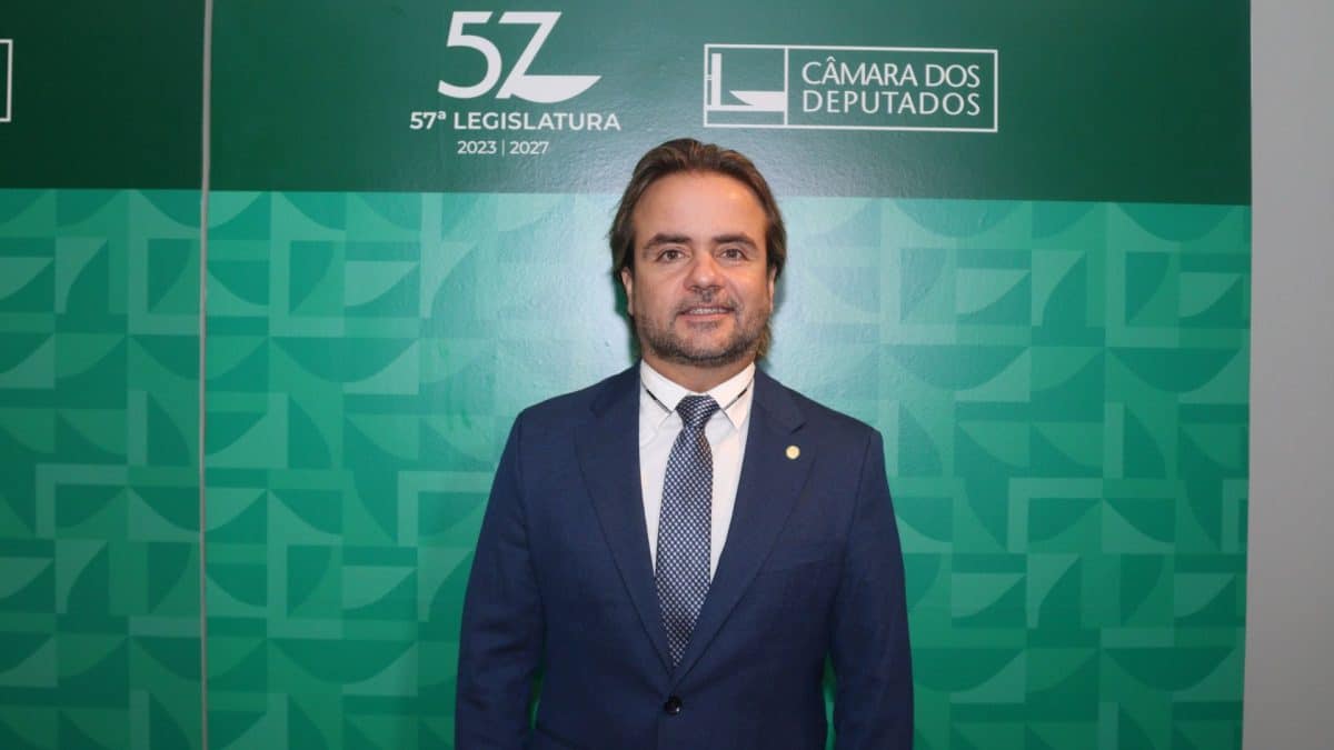 Deputado Federal que propôs Reserva de Bitcoin do Brasil: “garantia de estabilidade ao país”